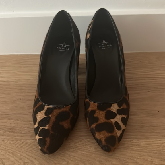 Aquatalia Peony Leopard Block Heel Sz 39 - Picture 4 of 4